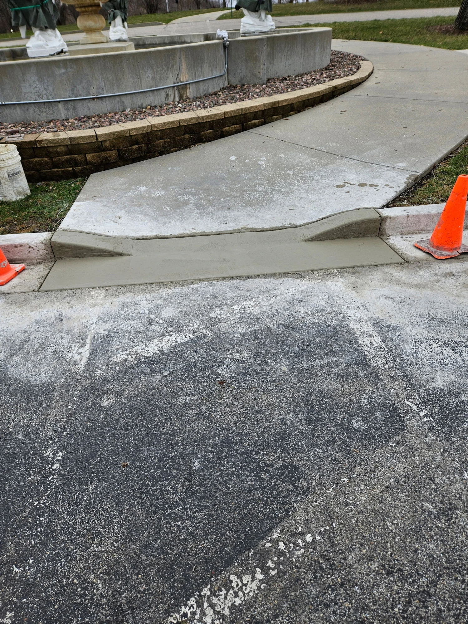 Sidewalks & Walkways